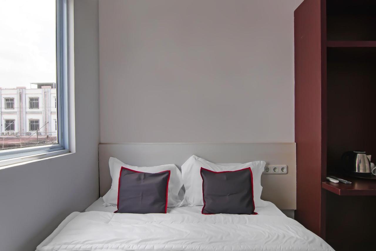 Oyo 92300 Koala House Hotell Pekanbaru Eksteriør bilde