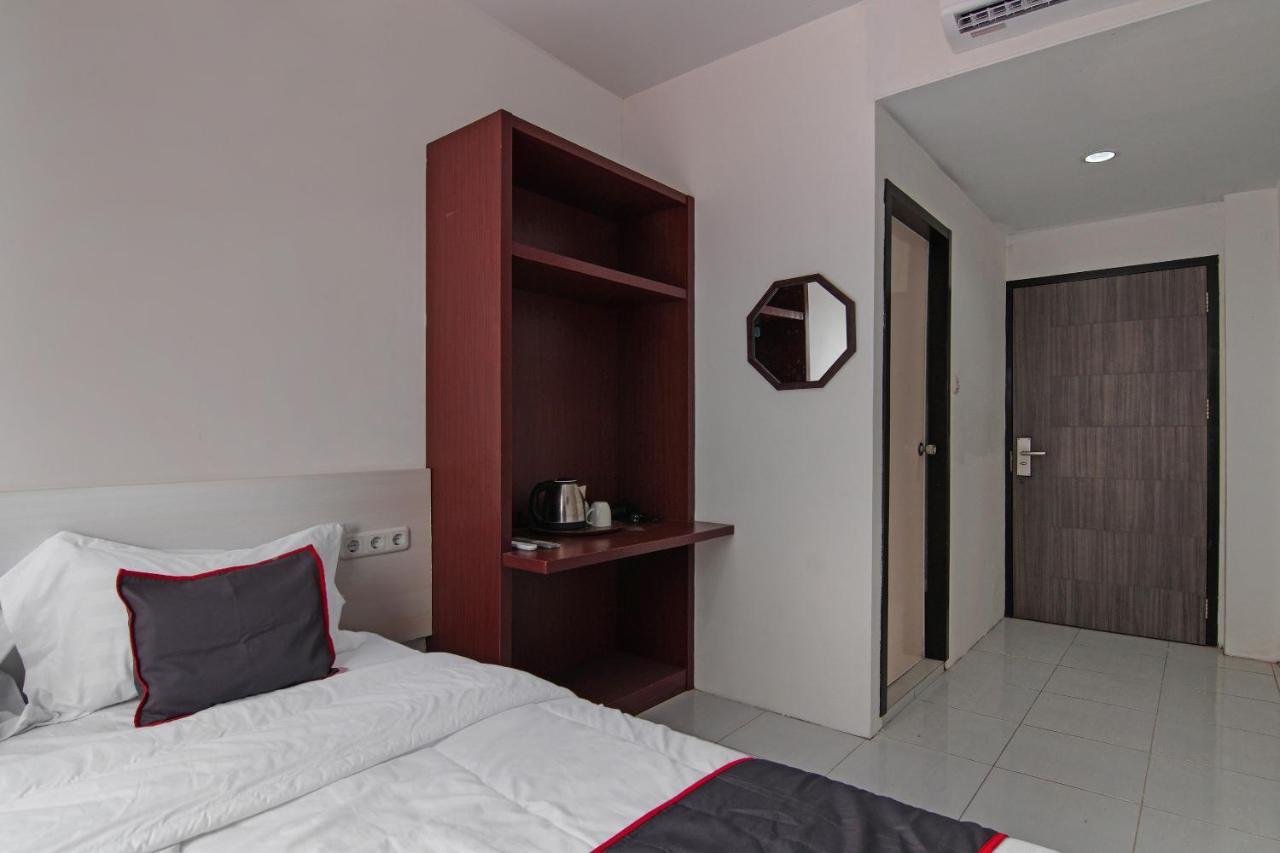 Oyo 92300 Koala House Hotell Pekanbaru Eksteriør bilde